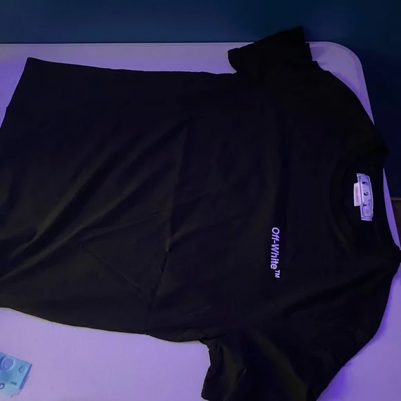 off-white tee - black (SEND BEST OFFER)